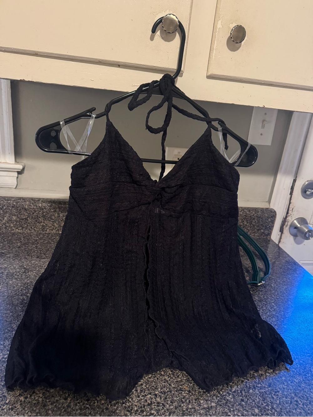 Frankee Skylarr Black Crinkle Halter Tie Open Front Flowy Tank Top SZ L